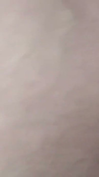 내 이웃이 내 쪼이는 보지를 입에 때려 젖꼭지 플레이