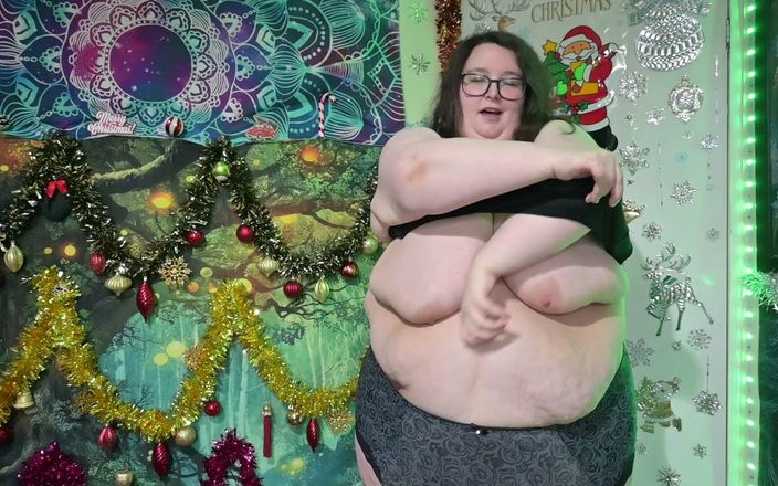 SSBBWLadyBrads: SSBBW 스트립 크리스마스에 애타게