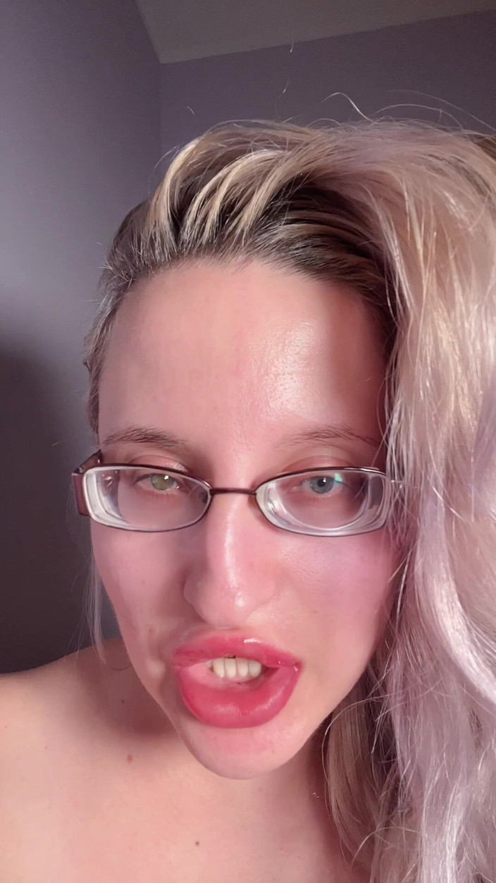 FinDom Goaldigger: 大嘴唇痴迷 joi 为 findom paypig