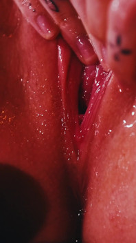 Bertelur & orgasme muncrat, basah kuyup ekstrem