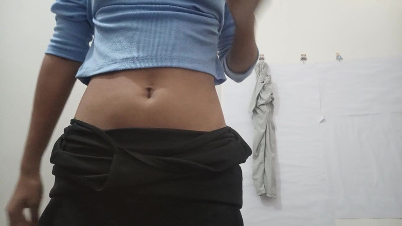 desigirl93: 德西女孩 siya 用香蕉冷却阴户的热量