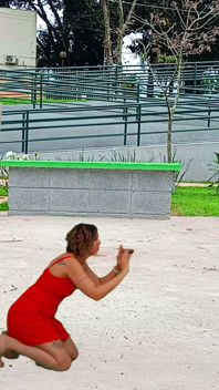 Fantomele din parc se bucură de a primi muie.