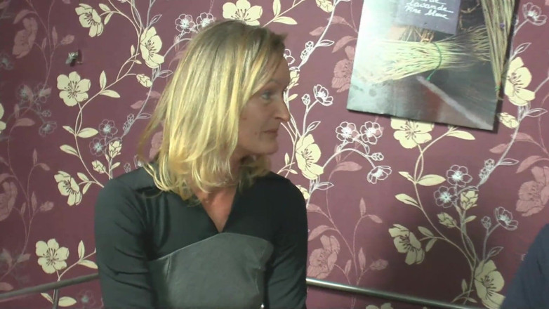 RetroLust: Крихітко, приходь до мого зрілого тіла і трахни мене як слід спочатку