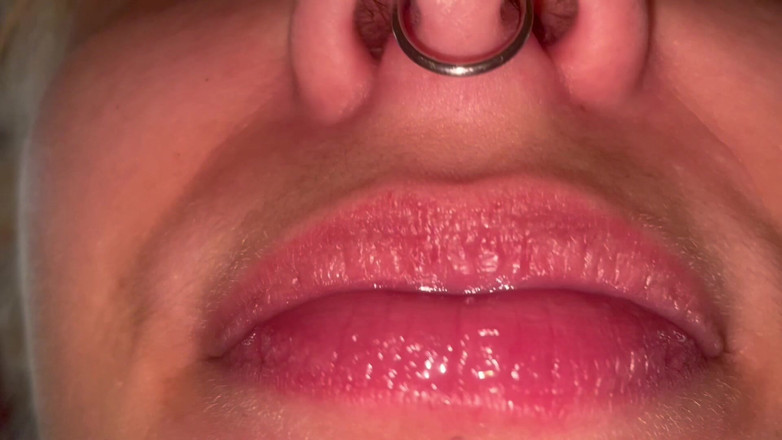 Glitterqueen1999: Mouth Tour No Makeup Teeth Count Uvula Check Tonsil Check