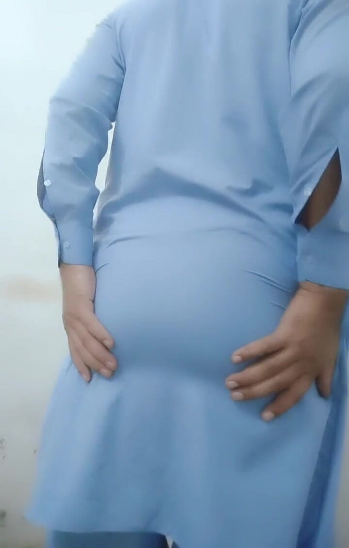 khanpathan2: Desi Shalwar หนุ่มคาเมสปากีสถานโชว์ตูดคนสวยของเขา