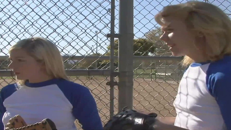 Get Your Fix: Softball hra vítězná orgie tag tým spoluhráče nevlastní mámy a...