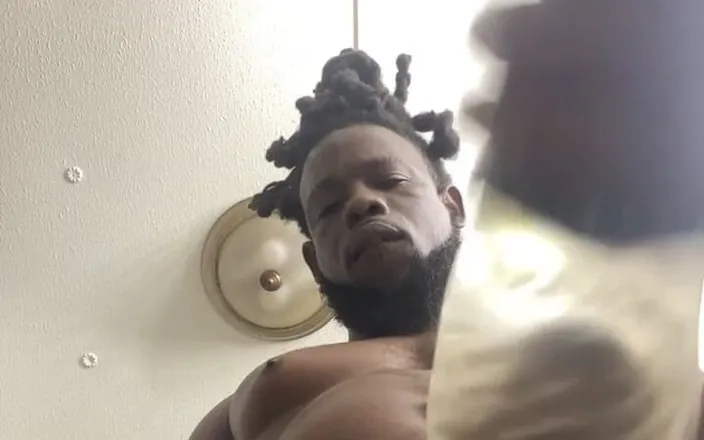 Haitianpapicho: Can You Help Me Out??