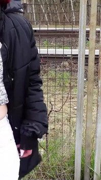German scout - zierliches deutsches rothaariges mädchen Lizzy rose wird für casting-fick abgeschleppt
