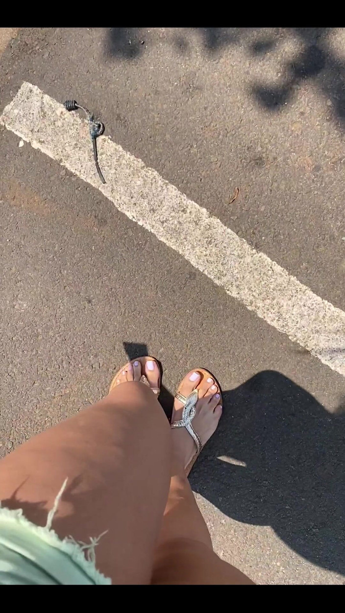 KiffaFeet: Saya dalam cinta untuk kuku Perancis ini