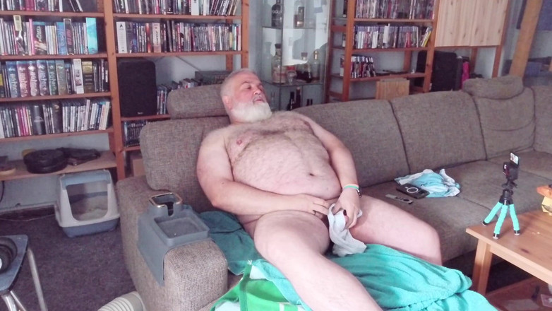 cuddlebearbln: Bruxaria depois dos esportes