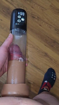 Na Een Orgasme - Mijn Pik Pompen in Een Met Sperma Gevulde Vacuümpomp