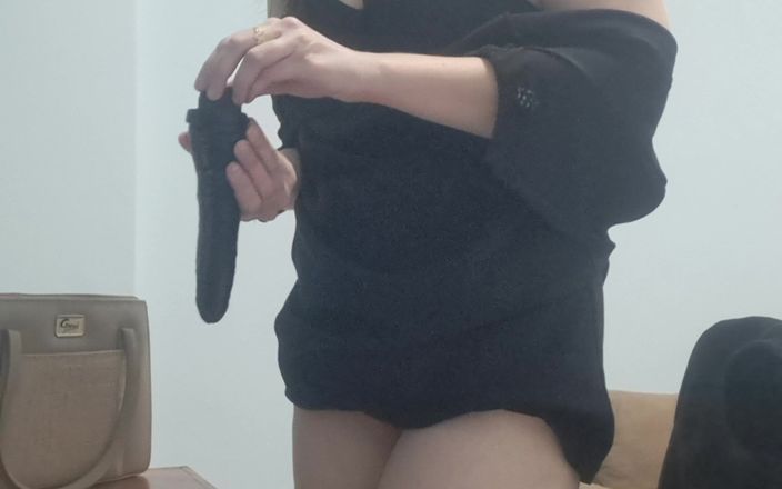 Flor_latina: Thư ký để mình được ghi lại cuộc gọi video nóng bỏng...