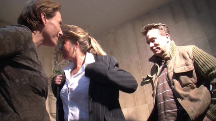 Erotic Planet Studio: Schuldenberatung Petra Vegat - Raus Aus Den Klamotten 7