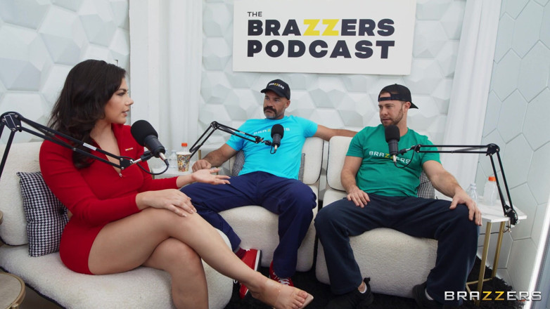 BRAZZERS: Brazzers - valentina nappi podcast'in ardından iki alıyor