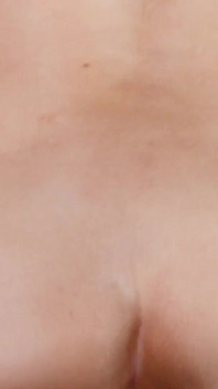Sesso in cucina. Figliastra e patrigno. Una magnifica tentazione.