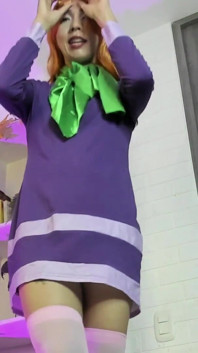 Giant Daphne Cosplay Havin Fun with Her Little Human Before Eat Him Taser