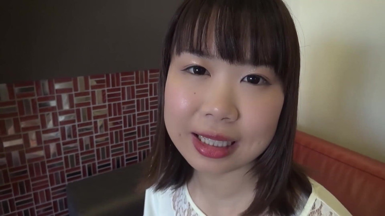 Asians in love: Lori girl enjoys a big cock