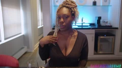 Трахав найкращого друга моєї мачухи