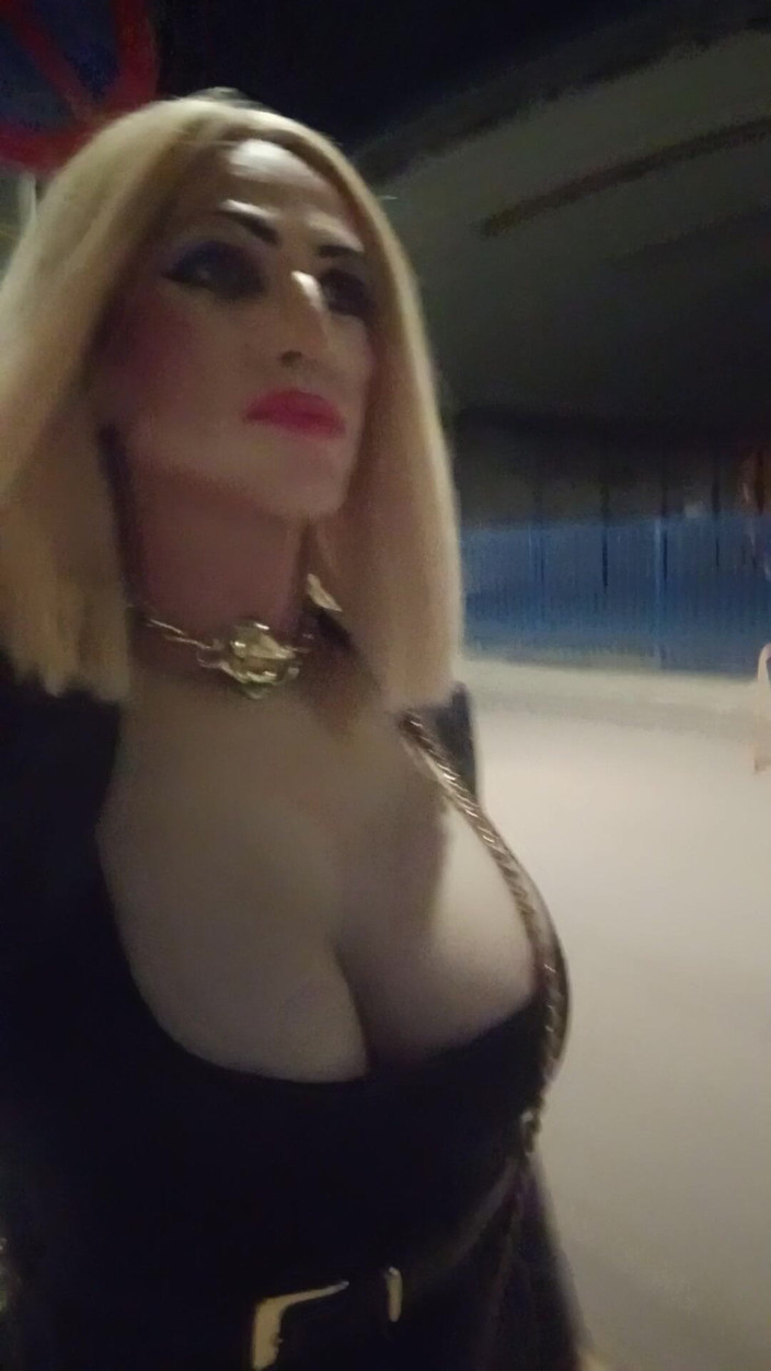 Tatiana Zorrita: 거리에서