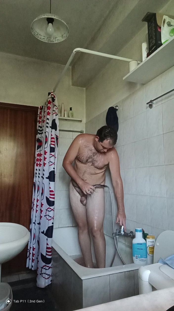 Mirko2589: Completely Naked in the Shower