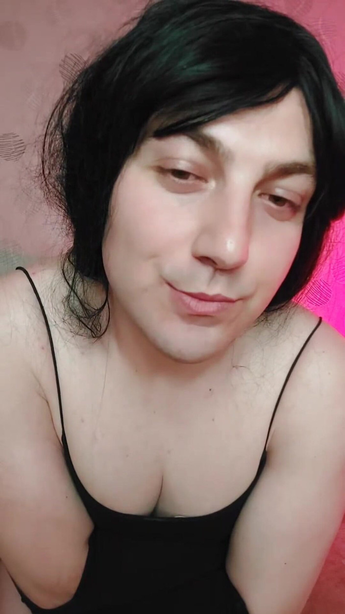 Kitty_Cross: Kobieca energia na każdym kroku