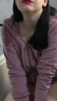 자지를 빠는 거유 밀프