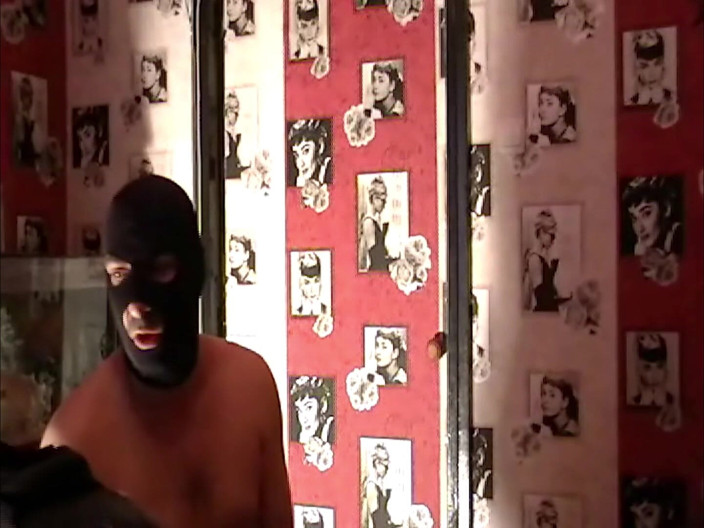 SassyTiff: Bdsm slave sniff ass
