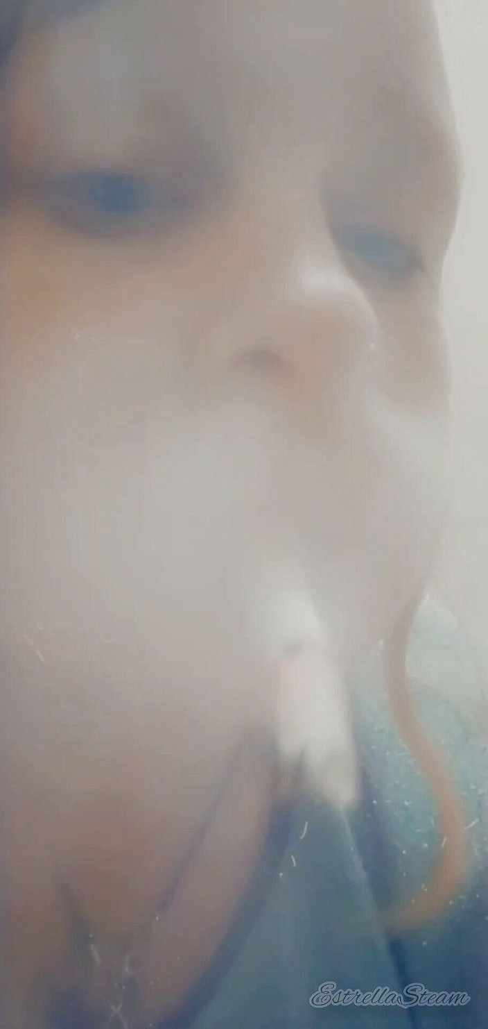 Estrella Steam: Kouření bez rukou, dokud nebudu velmi nadržená