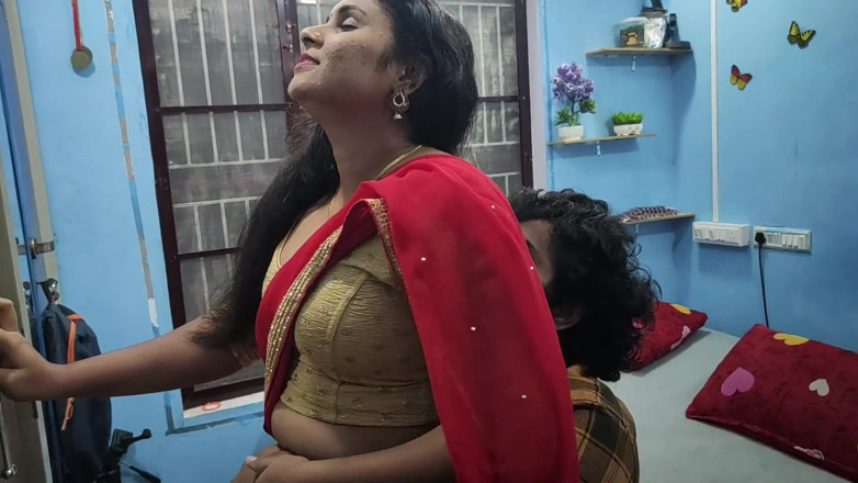 Vaigavarun45: Mallu-meisje hete rode halve saree romantiek en seks met vriendje
