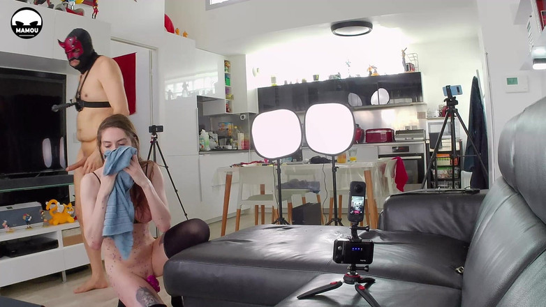 Incubus m: Loren Quand un chuchotement de pression là où le bois...