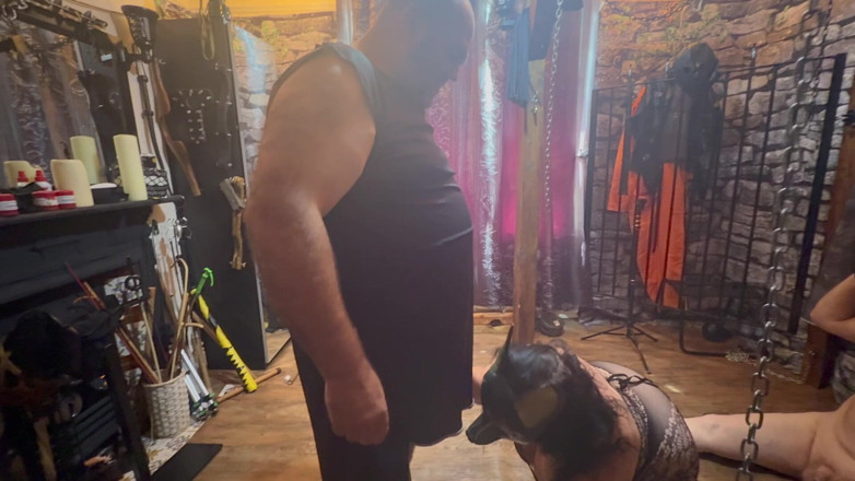 Aaexperiencesltd: Teil 1: Zars erste session im Kerker mit Lanista Bear