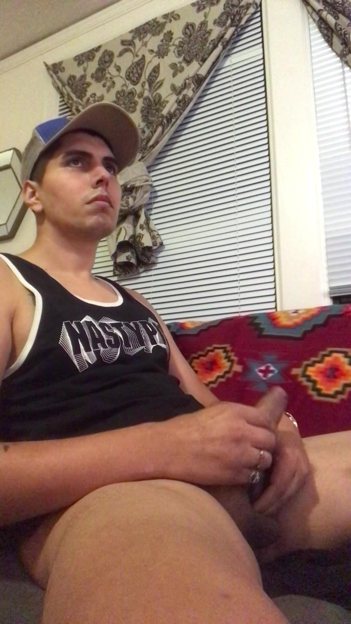 Andy snickerz: Siyah tankta tek başına ateşli eşcinsel twink boşalma