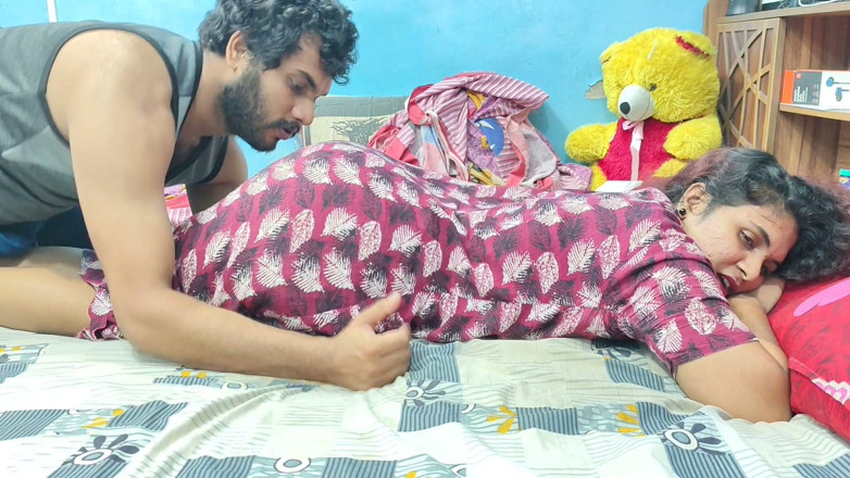 Vaigavarun Feet romance: Mallu Girl Hot Ass Kiss Romance