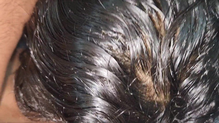 Akhi moni: Si Dia Sukakan Batang Saya Di Dalam