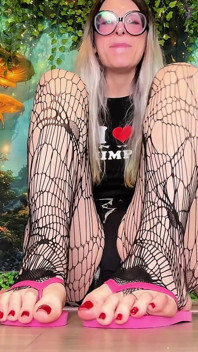 67 Bully Giantess Size 16 Feet Eu 50 Humiliate & Dominate Your Tiny Mens Size 1 Eu 34 Shoes