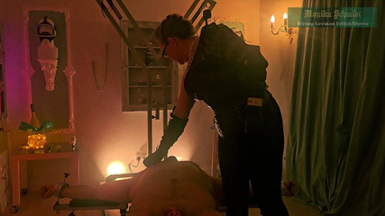 Strict Senz: Monika schmidt महिलाओं का दबदबा चेहरे पर बैठना SM अन्य गांड पूजा मौखिक अपमान