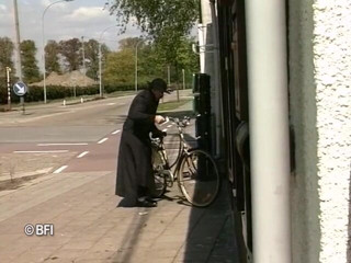 Naughty by nature in Holland: Xkiss - kaiphe tramahalt, bhaag 1