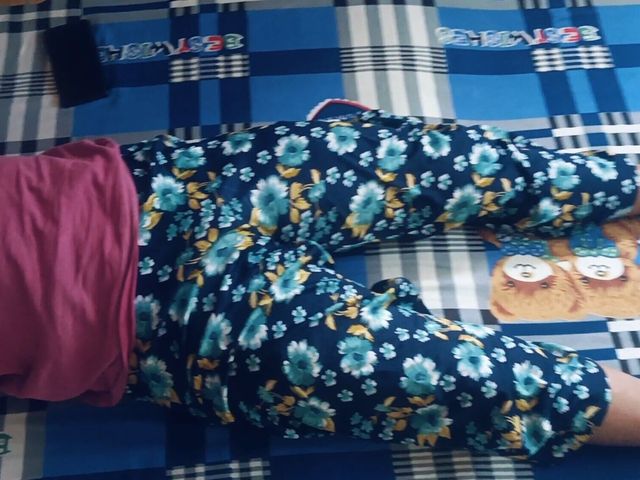 Lonely Stepsister's Hot (Neelu Shing 143)