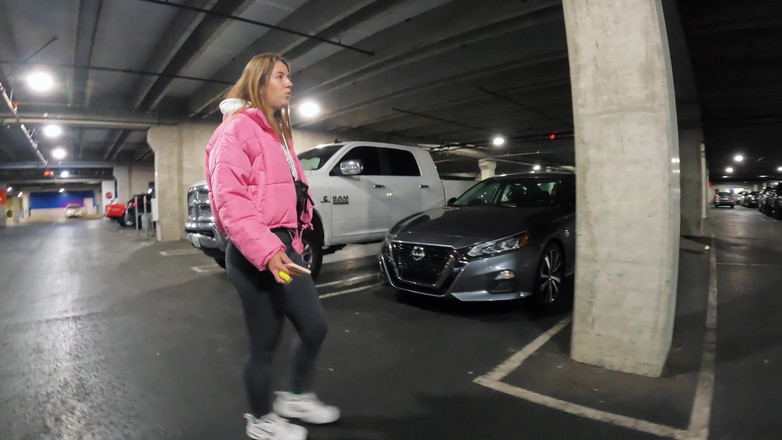 Addy Broke: Mädchen, das schwanz lutscht, fremder im auto lutschte das ganze...