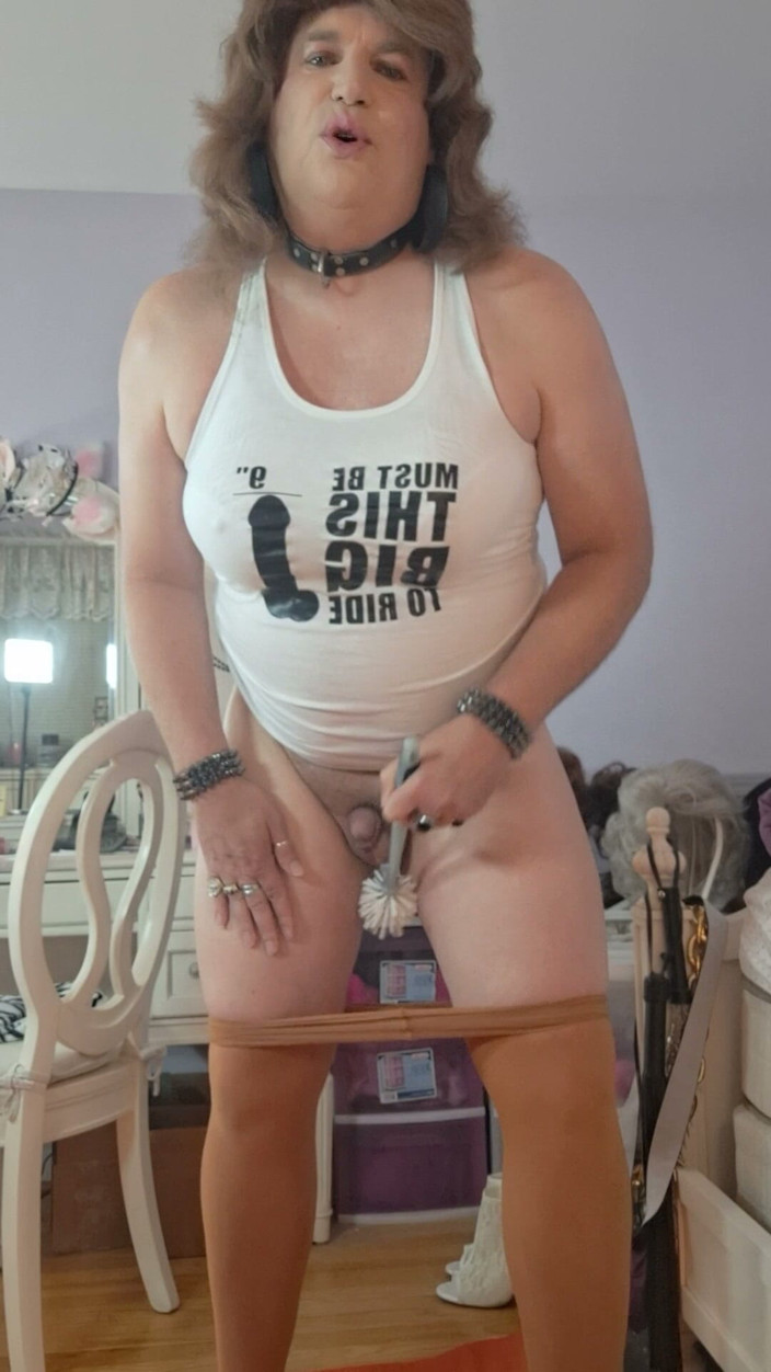 Victoria Lecherri: Dirty Toilet Bitch