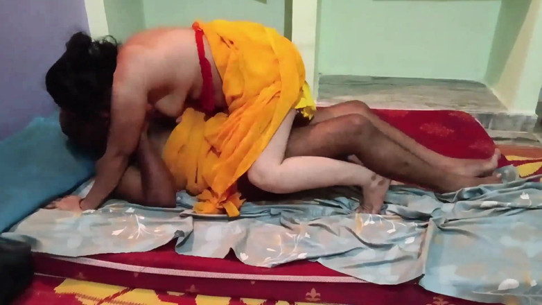 Sexy sindu: असली भारतीय पत्नी की चूत चोदना