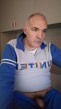 Tu aimes ma bite bien dure
