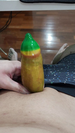 Lkdick8: Zábava s kondomem.