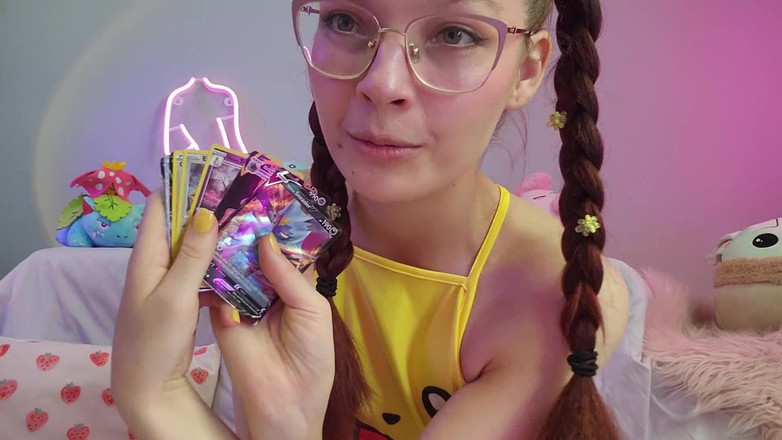 petitesubkitten: E-girl, möpse und pokmon Pulls