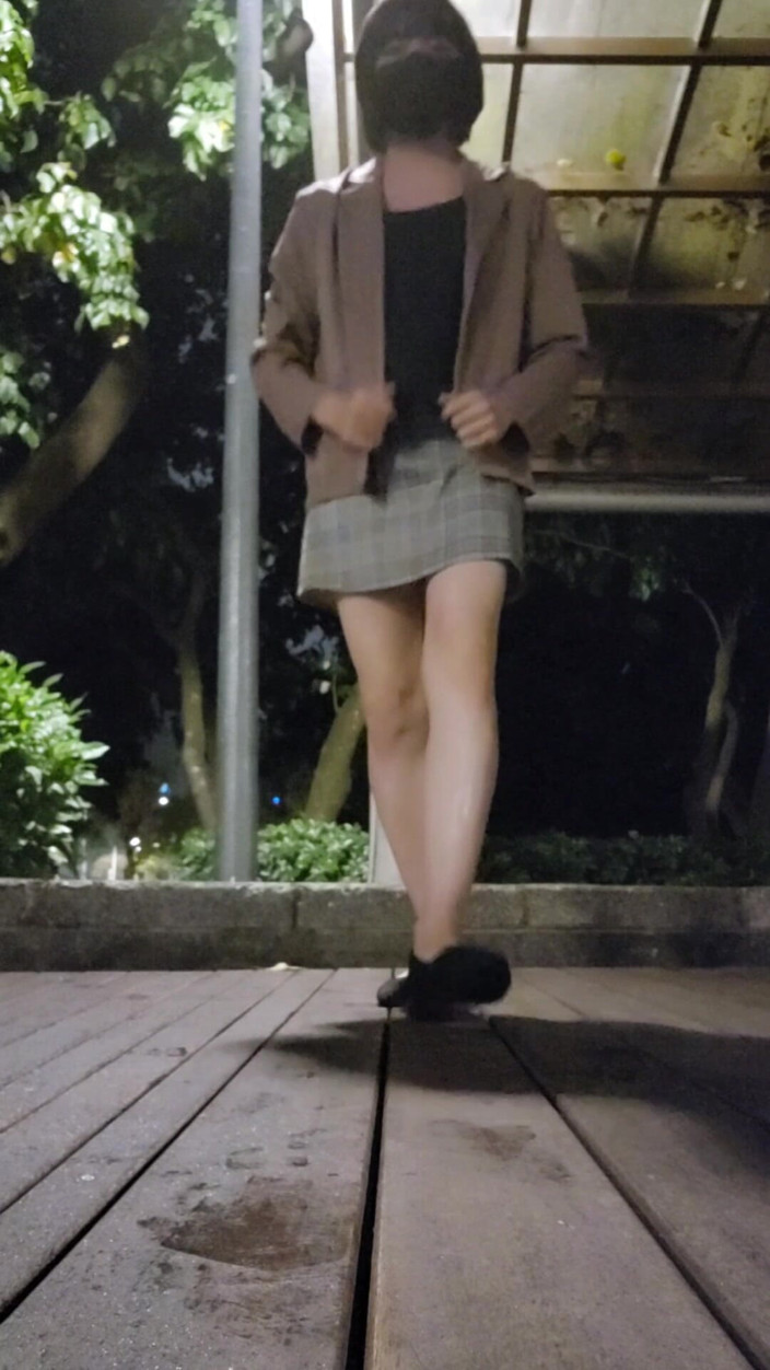 Taiwan CD girl: Office Lady Out.