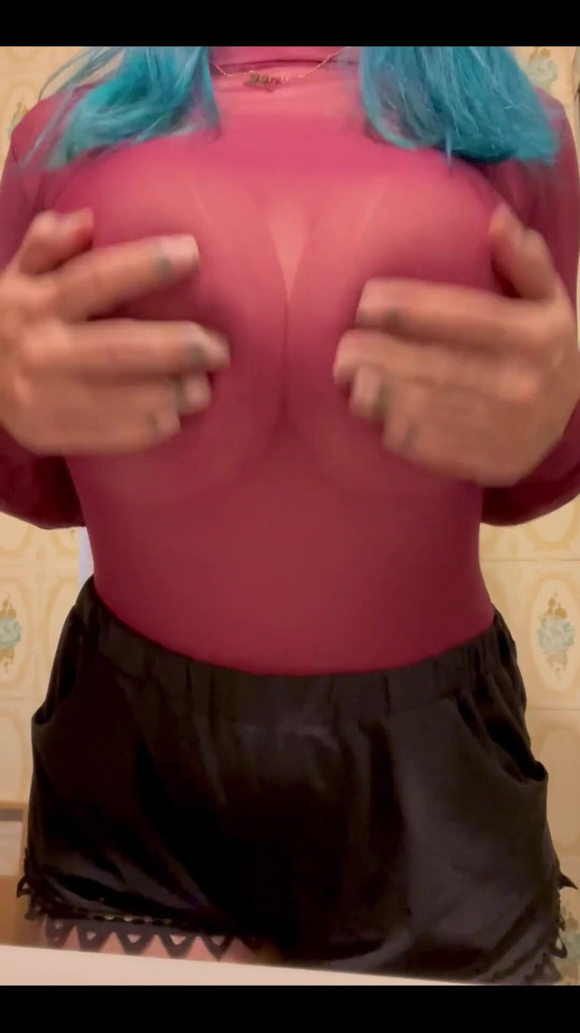 Bounce Bounce Bounce (Goddess bats)