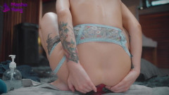 Mashayang: Yoga Girl Tried Many Dildos and Squirt Like Fountain