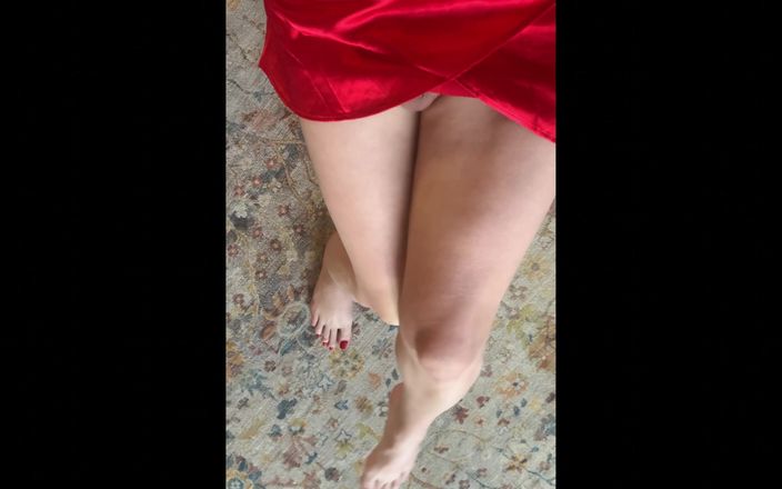 cd_aysemmm: My Friends at the Office Realized That I Wasn't Wearing...