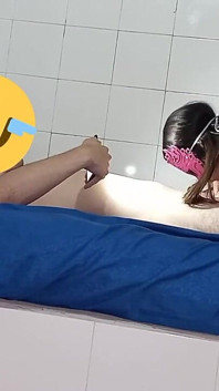 每个人都需要一个继妹来邀请你这样做...