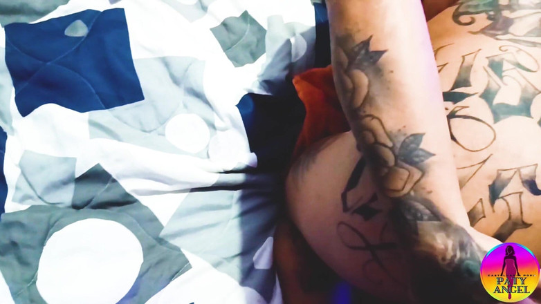 Paty Angel: 欲望のあるアナルの私のロシア人の友人